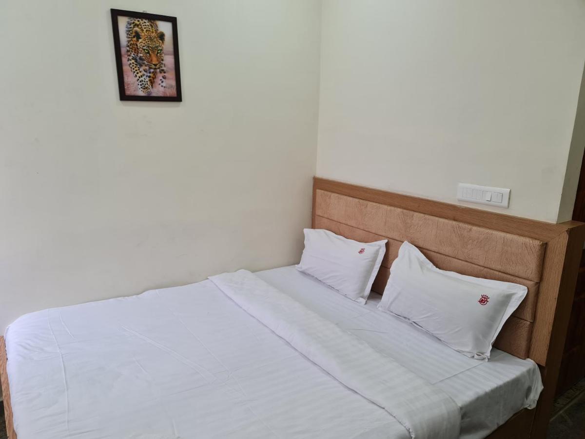 Vijay Shree Inn Vellore Exteriör bild